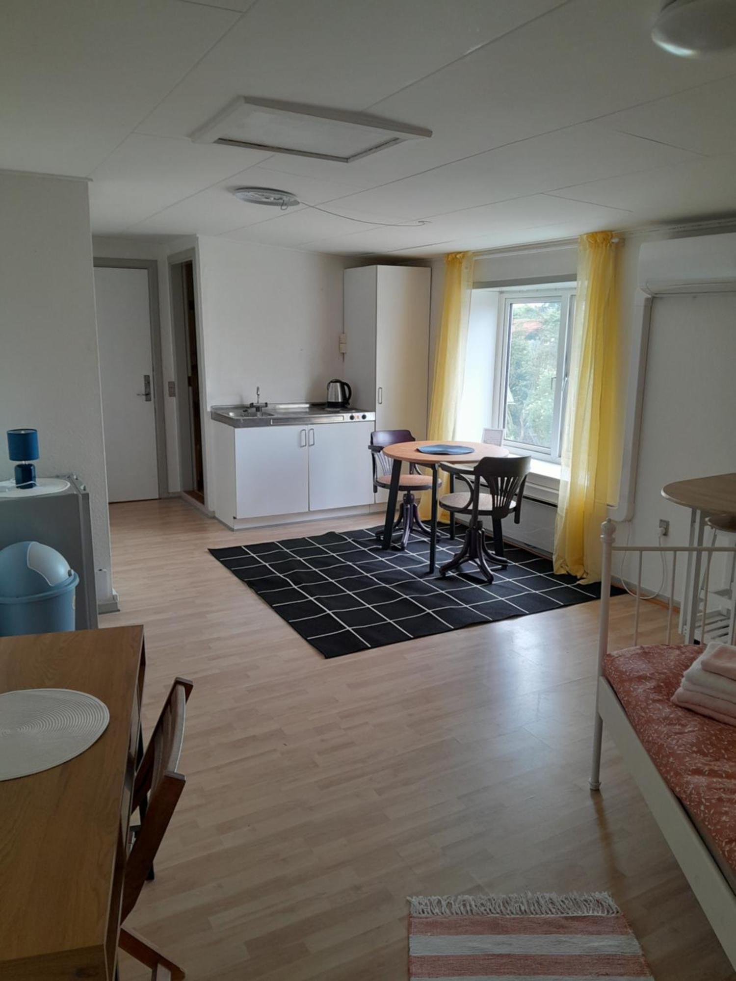 Apartment Mit 2 Zimmern Und Balkon Im Herzen Von Hoyer Højer Exteriör bild